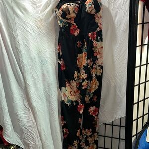 Band of Gypsies Black Floral Jumpsuit size large.
